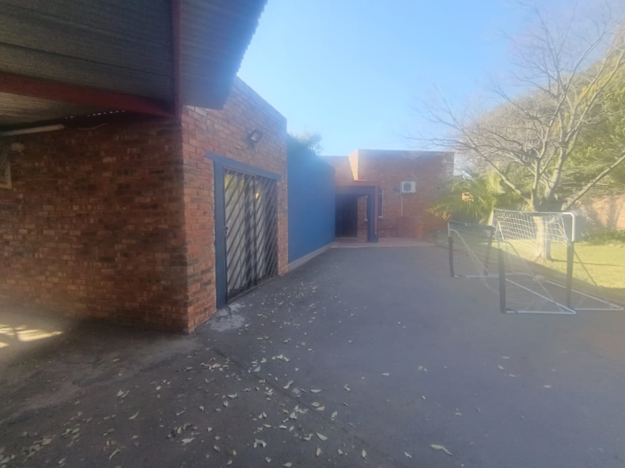 4 Bedroom Property for Sale in New Park Northern Cape